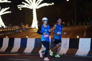 BIB: 45754, 406
                            <button type="button" onclick="openModal(21245543)" class="btn btn-primary btn-sm float-right btn-popup" data-toggle="modal" data-target=".modal-high-quality">
                        <i class="fas fa-shopping-cart"></i> Add to Cart
                    </button>
                                            <button type="button" onclick="isThisMe(21245543, true)" class="btn btn-success btn-sm float-right btn-popup btn-isme hidden" data-toggle="tooltip" data-placement="bottom" title="นี่คือรูปของคุณใช่ไหม คลิกที่นี่เพื่อเอาเข้าอัลบั้ม">
                        <i class="fas fa-plus"></i> Add to album
                    </button>
                    <button type="button" onclick="isThisMe(21245543, false)" class="btn btn-warning btn-sm float-right btn-popup btn-isnotme hidden">
                        <i class="fas fa-ban"></i> Remove from album
                    </button>